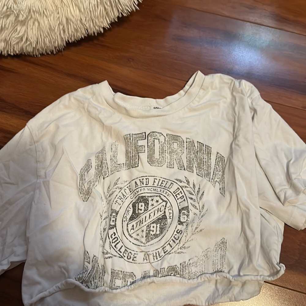 garage tee